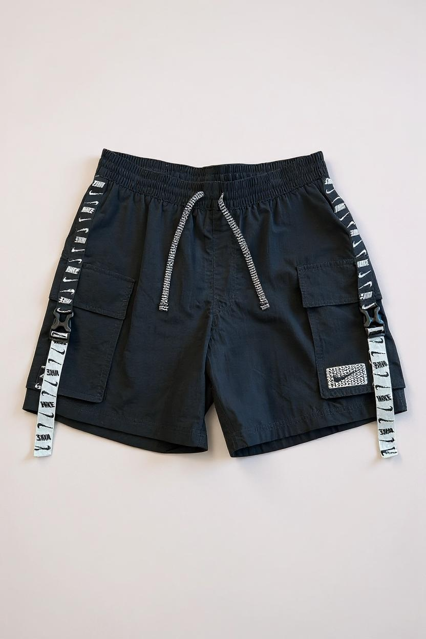 Nike Swimming - Icon Volley - Pantaloncini da bagno da 7 pollici cargo neri con fettuccia