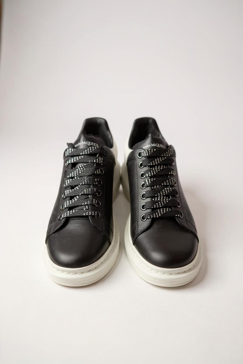 ALEXANDER MCQUEEN - SNEAKERS OVERSIZE NERE UNISEX