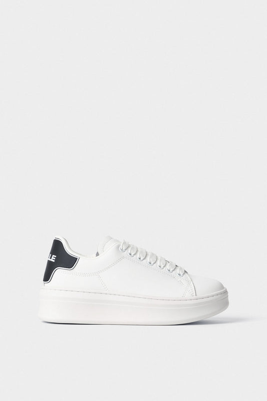 Sneakers addict in action leather con rubber patch • Bianco-nero - Gaëlle Paris