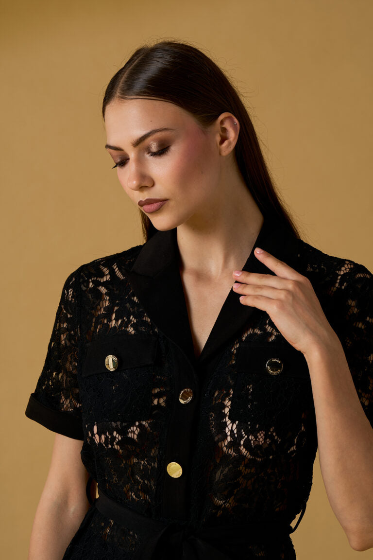 Abito corto in pizzo nero No Secret con bottoni dorati — 2/2
