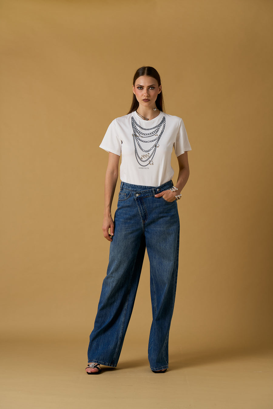 T-shirt donna No Secret bianca con stampa catene – maglia girocollo elegante casual — 1/2
