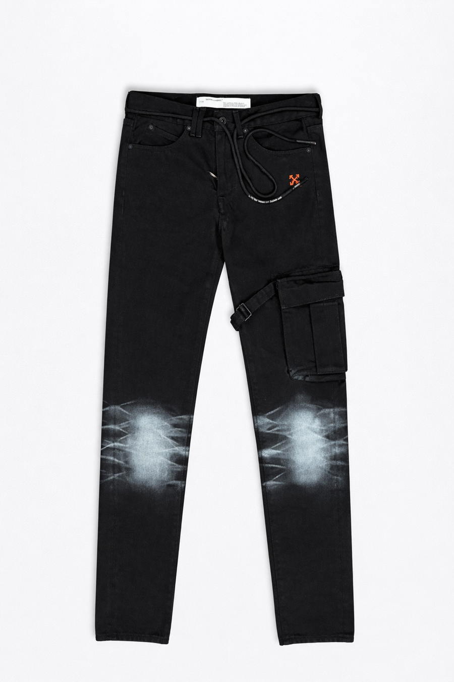 Jeans Off-White neri con dettagli cargo e lavaggio used — 1/2