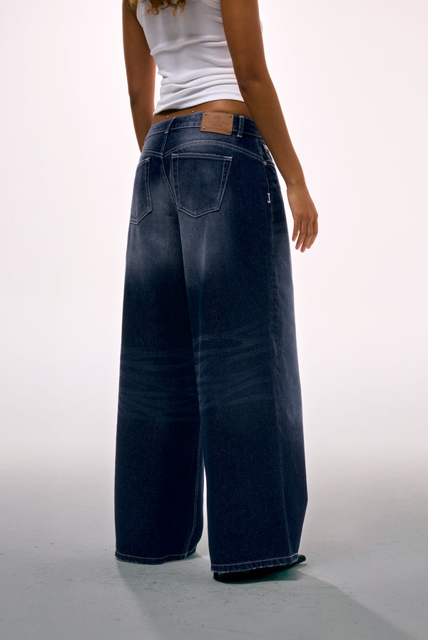 Jeans Wide Leg con Logo Strass Juicy Couture – Denim Mid Wash — 3/5