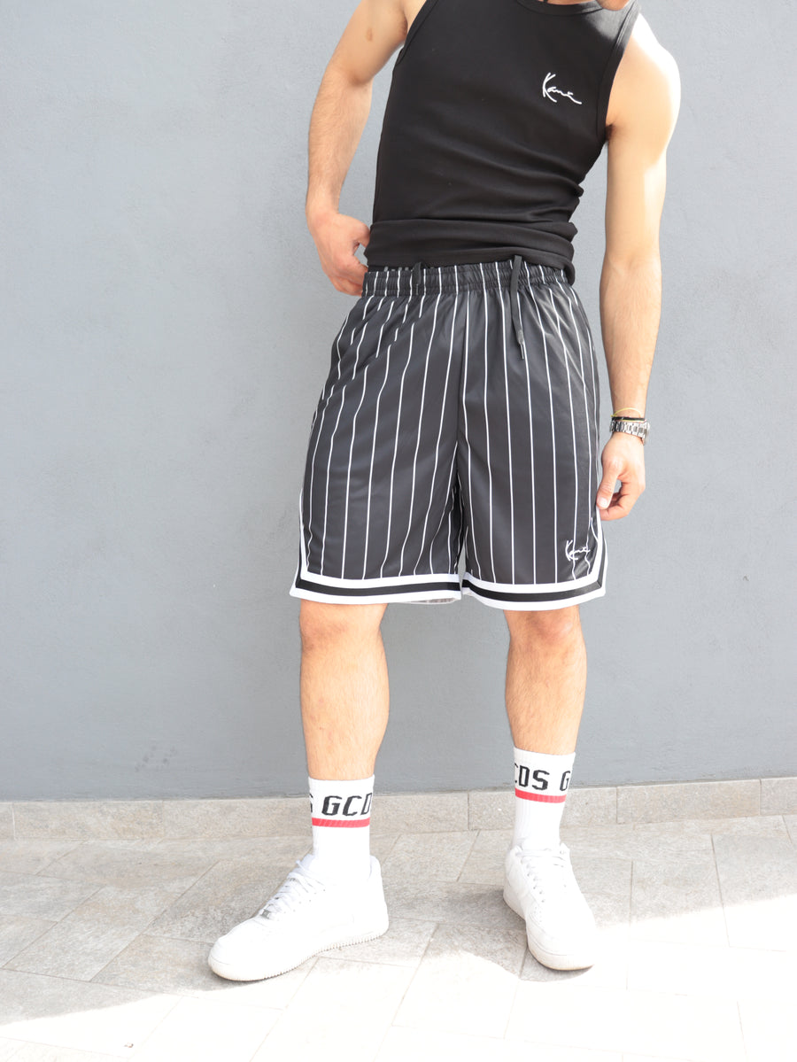 Shorts Karl Kani Uomo Neri a Righe – Stile Streetwear Sportivo — 2/5