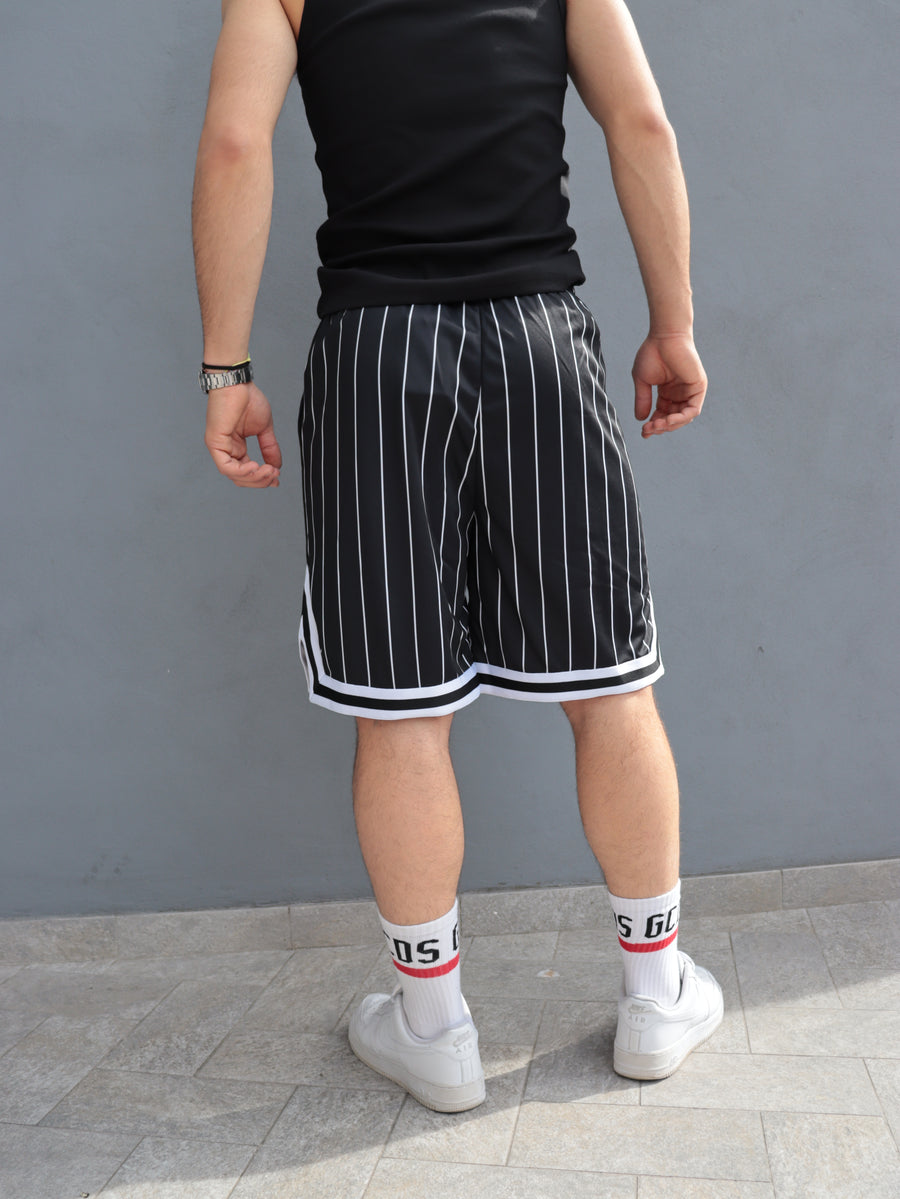 Shorts Karl Kani Uomo Neri a Righe – Stile Streetwear Sportivo — 5/5