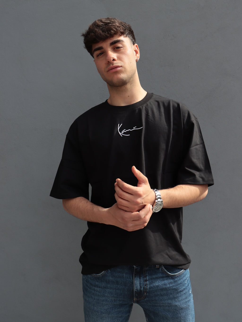 T-shirt Karl Kani uomo – Oversize con logo frontale