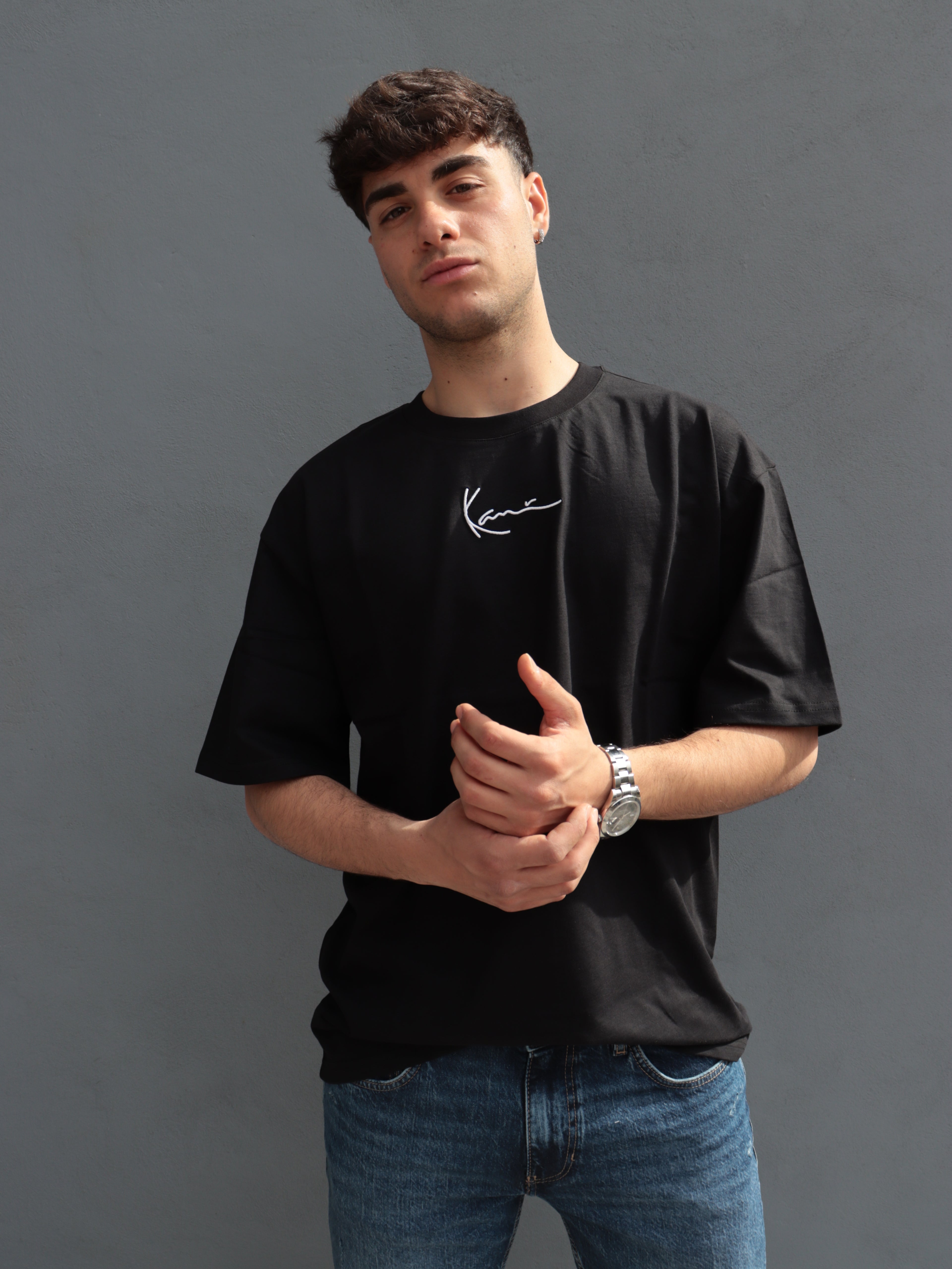T-shirt Karl Kani uomo – Oversize con logo frontale