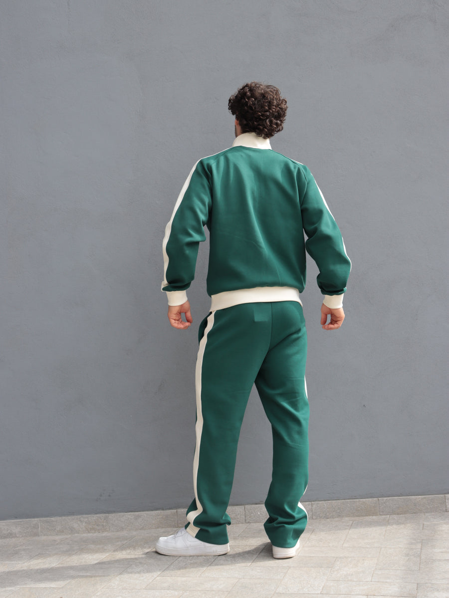 Tuta Karl Kani verde con bande laterali – Stile streetwear premium — 7/8