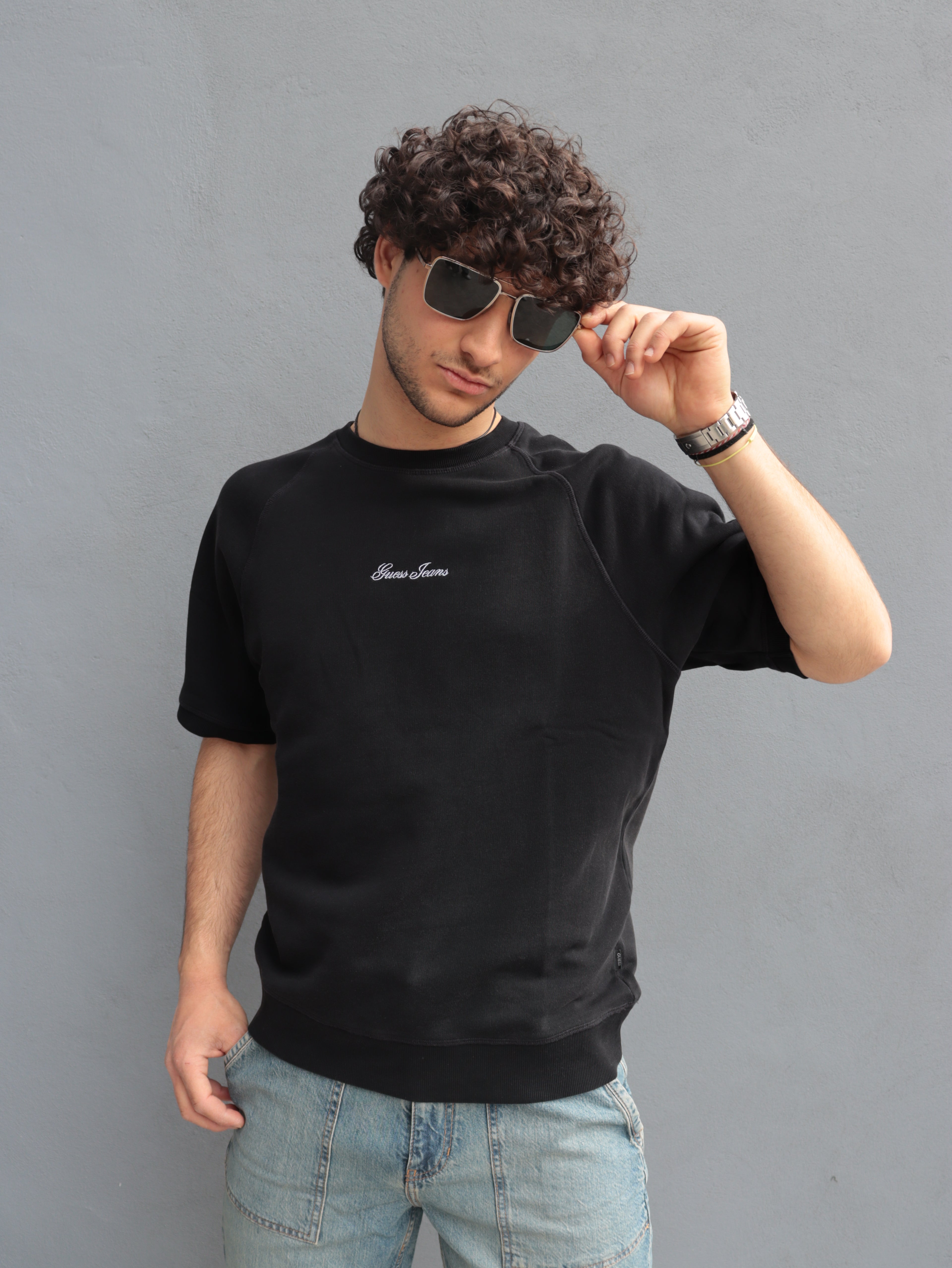 T-shirt Uomo Guess Jeans Nera – Stile Casual Premium