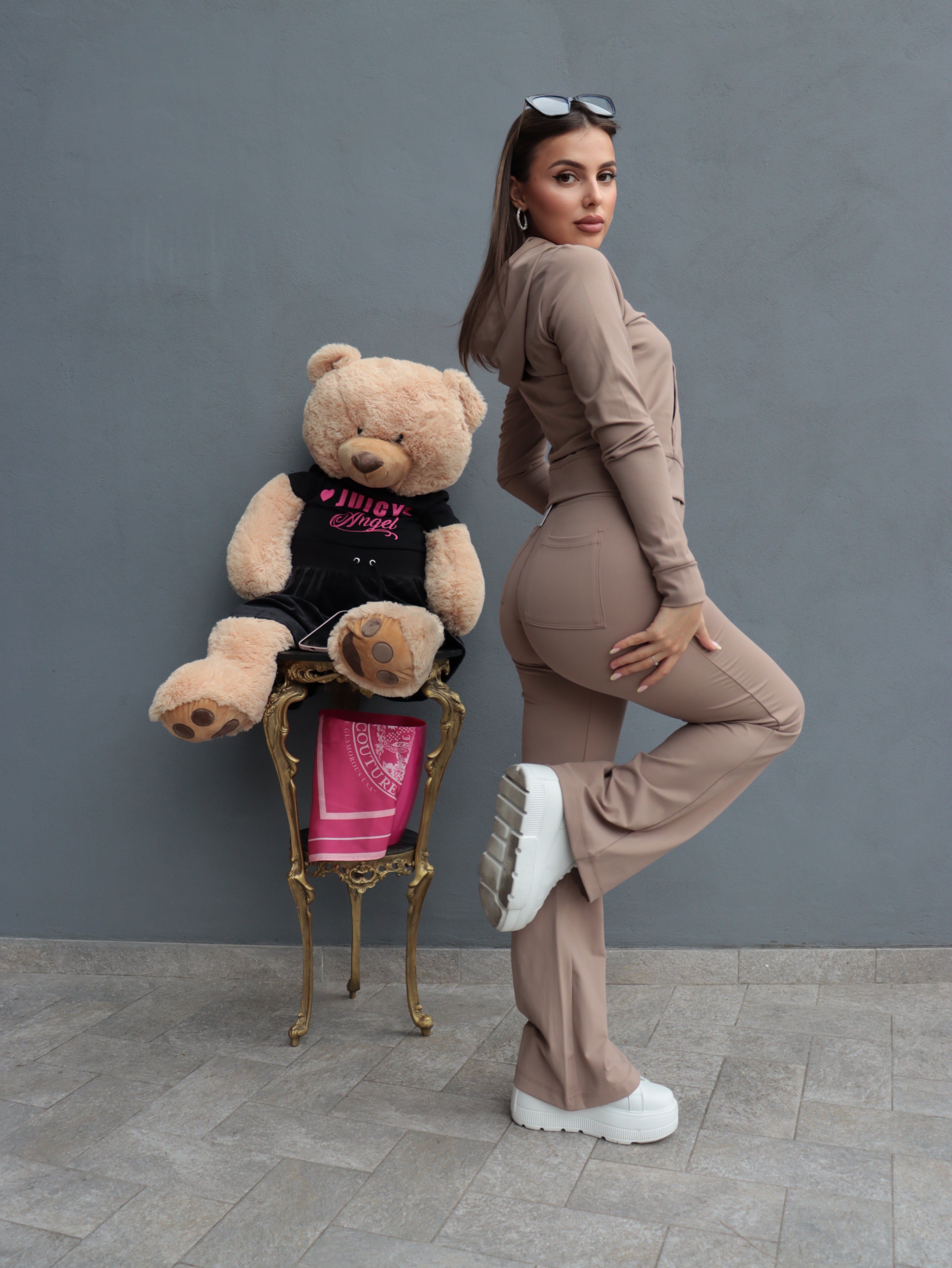 Tuta Juicy Couture Donna Beige in Tessuto Activewear – Tracksuit Sportiva Chic
