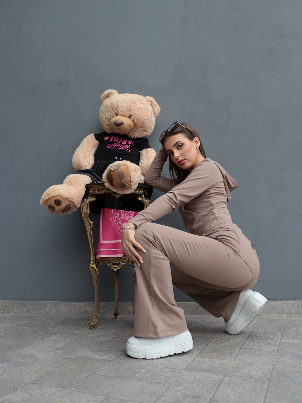 Tuta Juicy Couture Donna Beige in Tessuto Activewear – Tracksuit Sportiva Chic