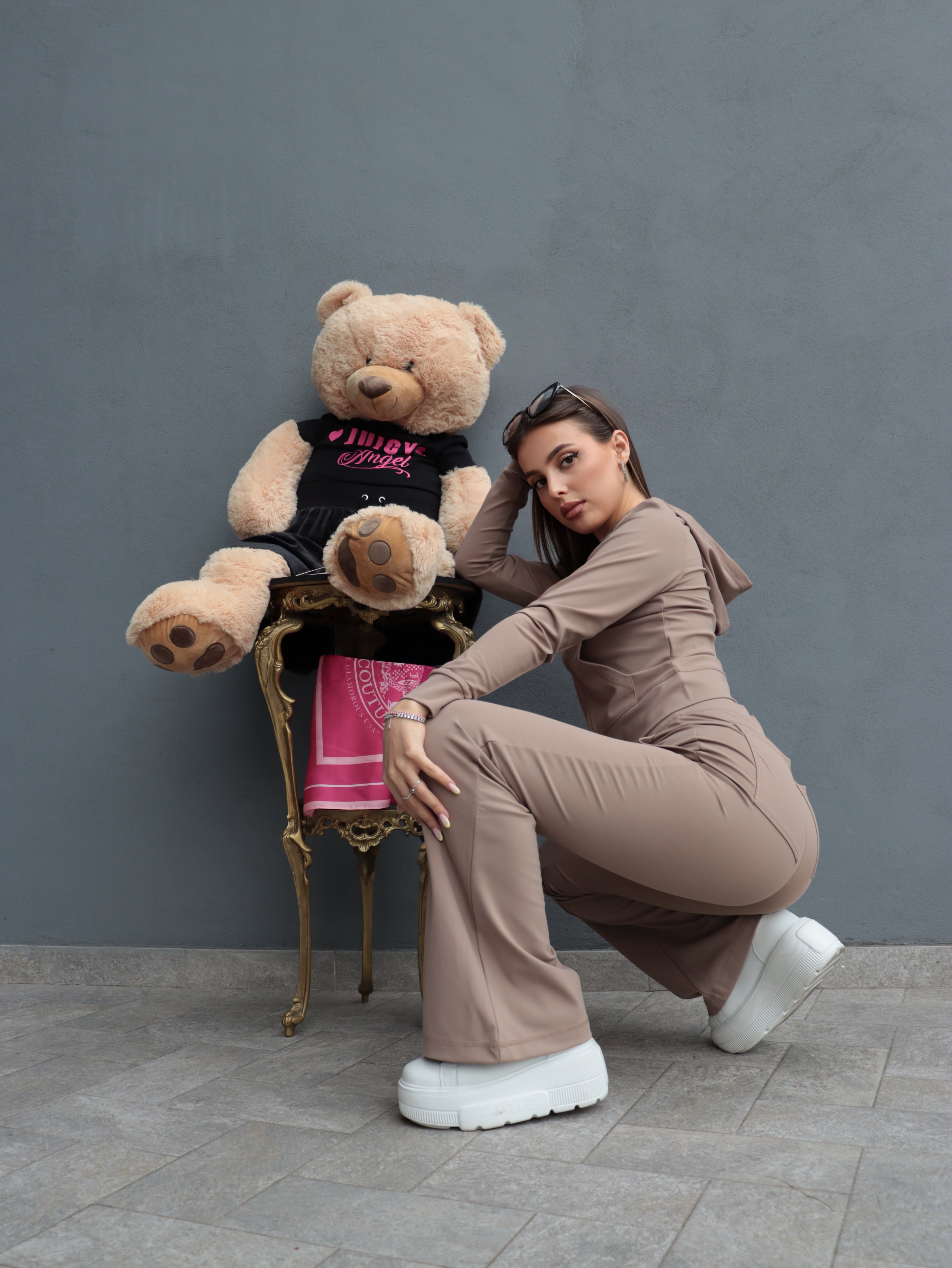 Tuta Juicy Couture Donna Beige in Tessuto Activewear – Tracksuit Sportiva Chic