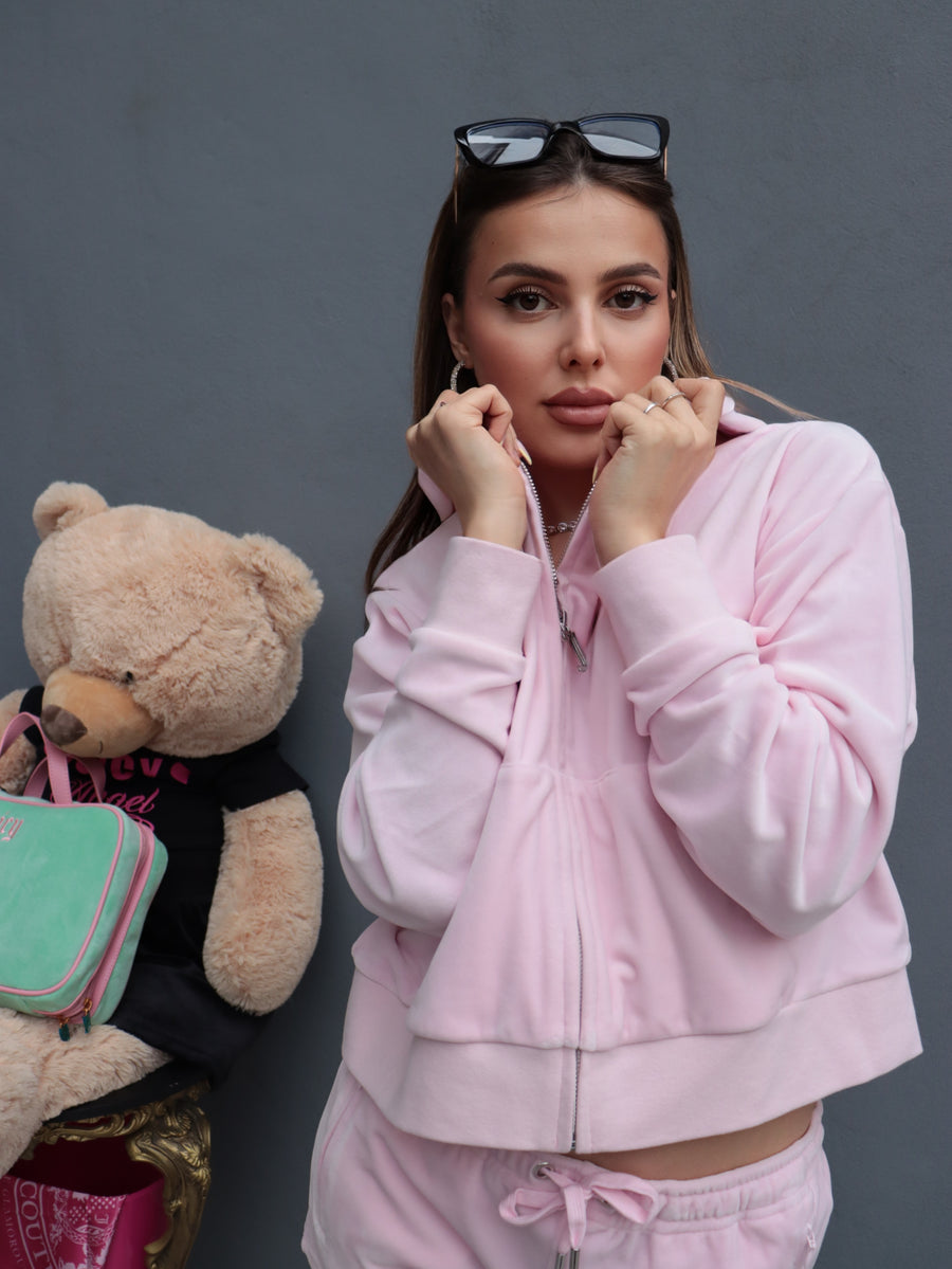 Tuta Juicy Couture Rosa – Set Felpa con Zip e Pantaloncino Rosa con Logo Strass — 1/6