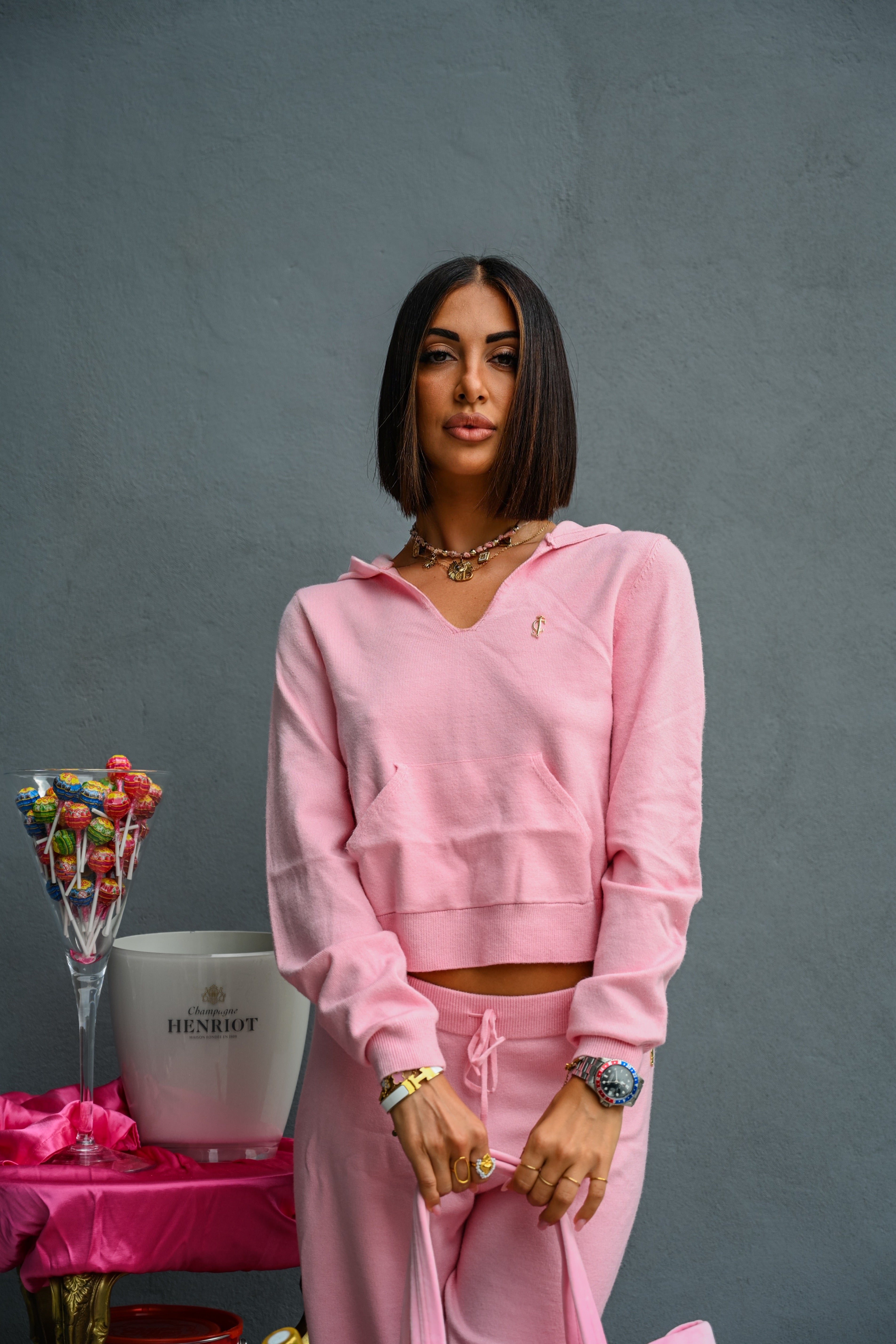 JUICY COUTURE - FELPA CON CAPPUCCIO IN MAGLIA VISCOSA HERITAGE ROSA
