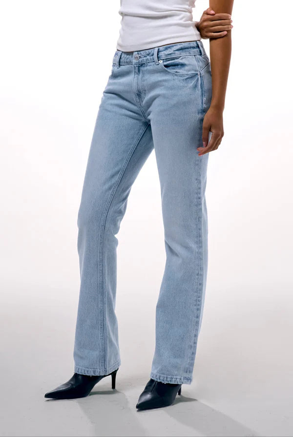 Jeans Donna Juicy Couture Mid Rise Bootcut – Lavaggio Chiaro — 1/3