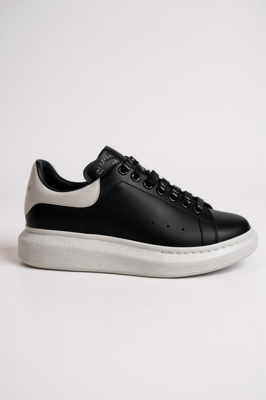 ALEXANDER MCQUEEN - SNEAKERS OVERSIZE NERE UNISEX