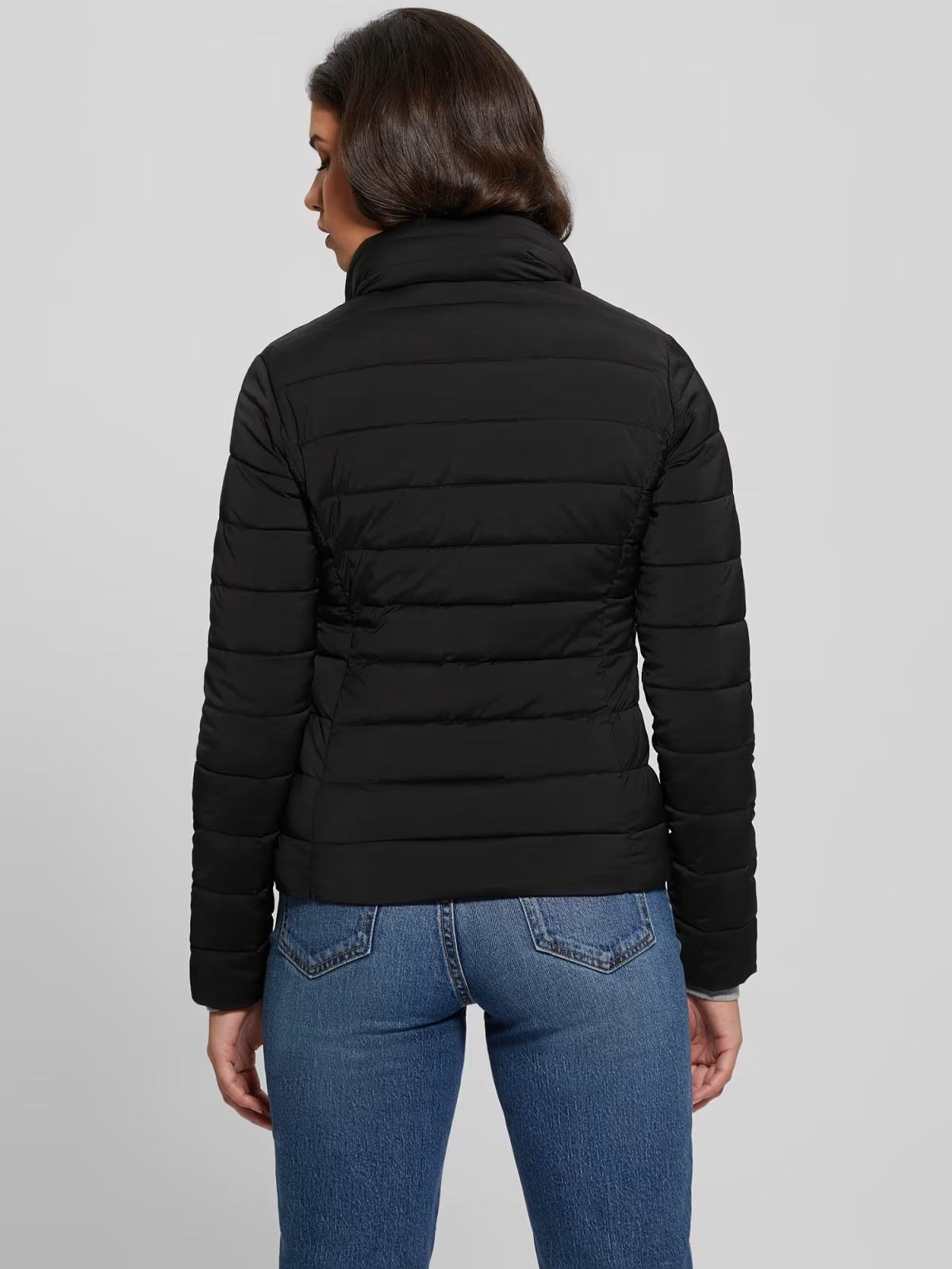 Giubbotto 100 gr Guess da Donna Nero – Stile Moderno e Comfort Premium