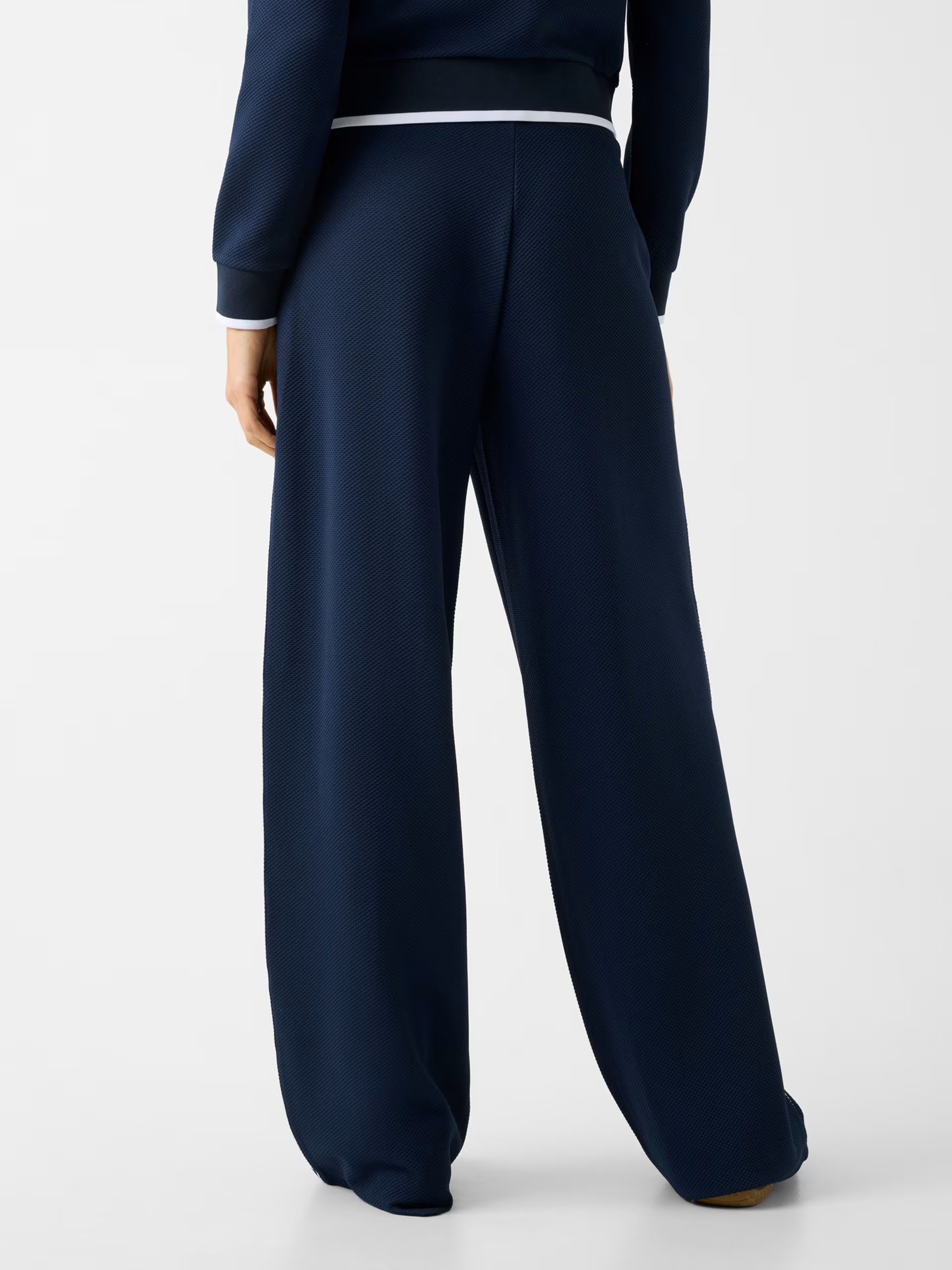 Pantaloni Guess - Pantaloni felpa a gamba svasata