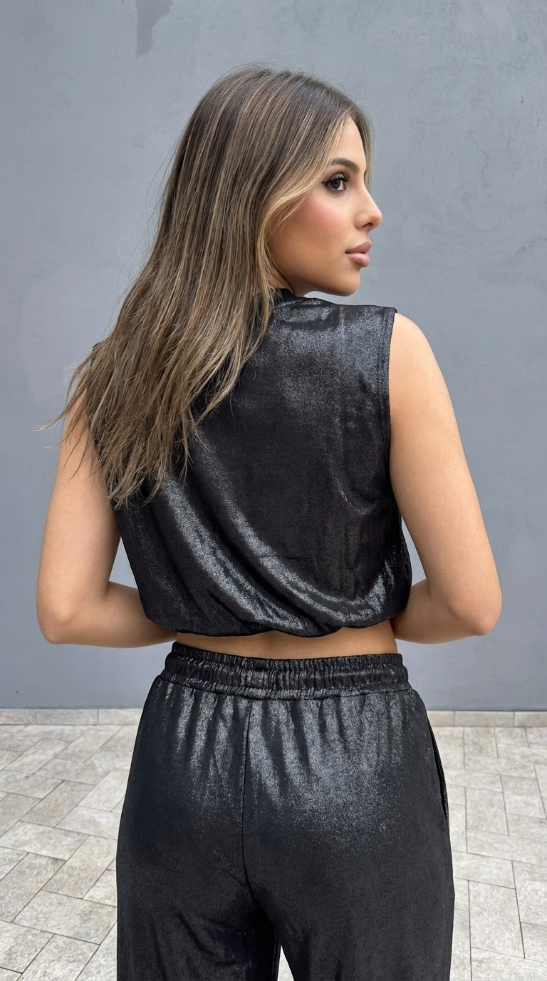 Top Disclaimer Effetto Laminato – Stile Urban & Attitude Decisa