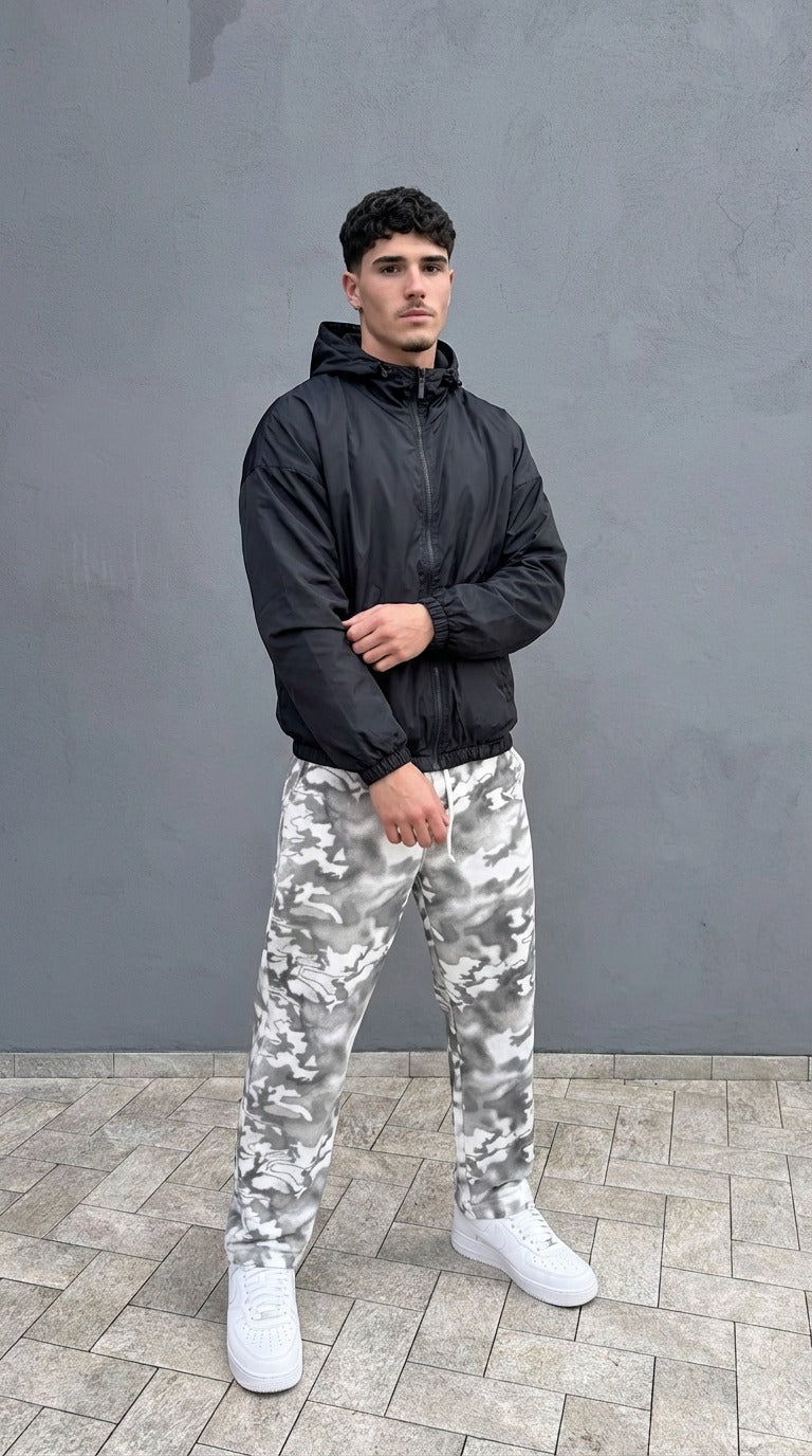 Giacca Uomo Disclaimer Nera con Cappuccio e Maxi Logo Posteriore