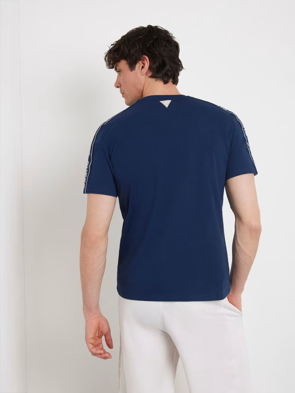GUESS - T-SHIRT STRETCH LOGO FRONTALE