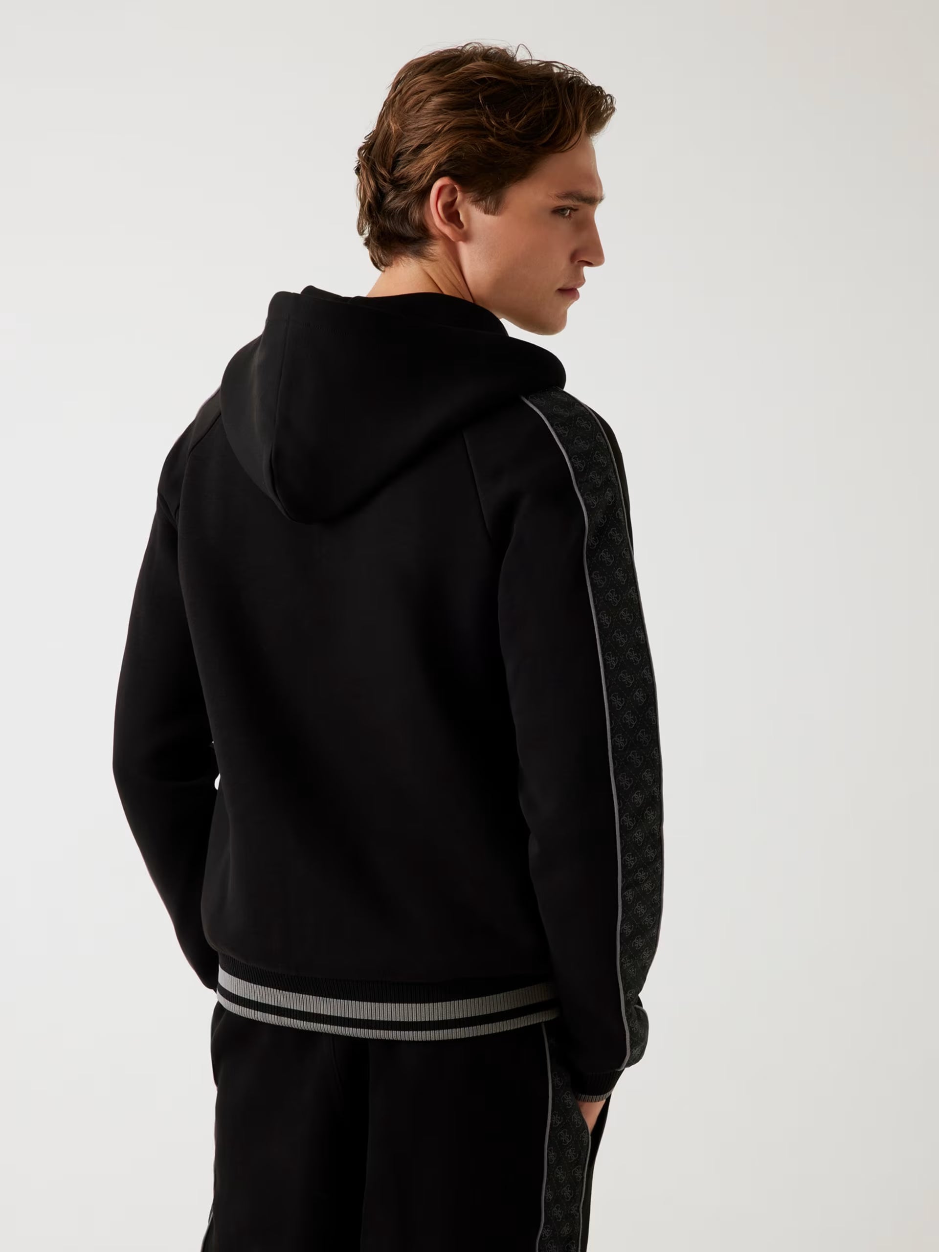 Felpa Guess - Felpa con zip intera cappuccio